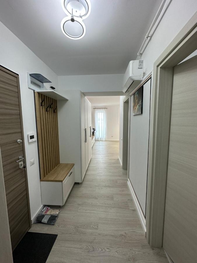 Glamart Apartment كرايوفا المظهر الخارجي الصورة